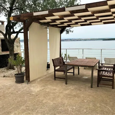 Apartament Seaside Brist Tkon